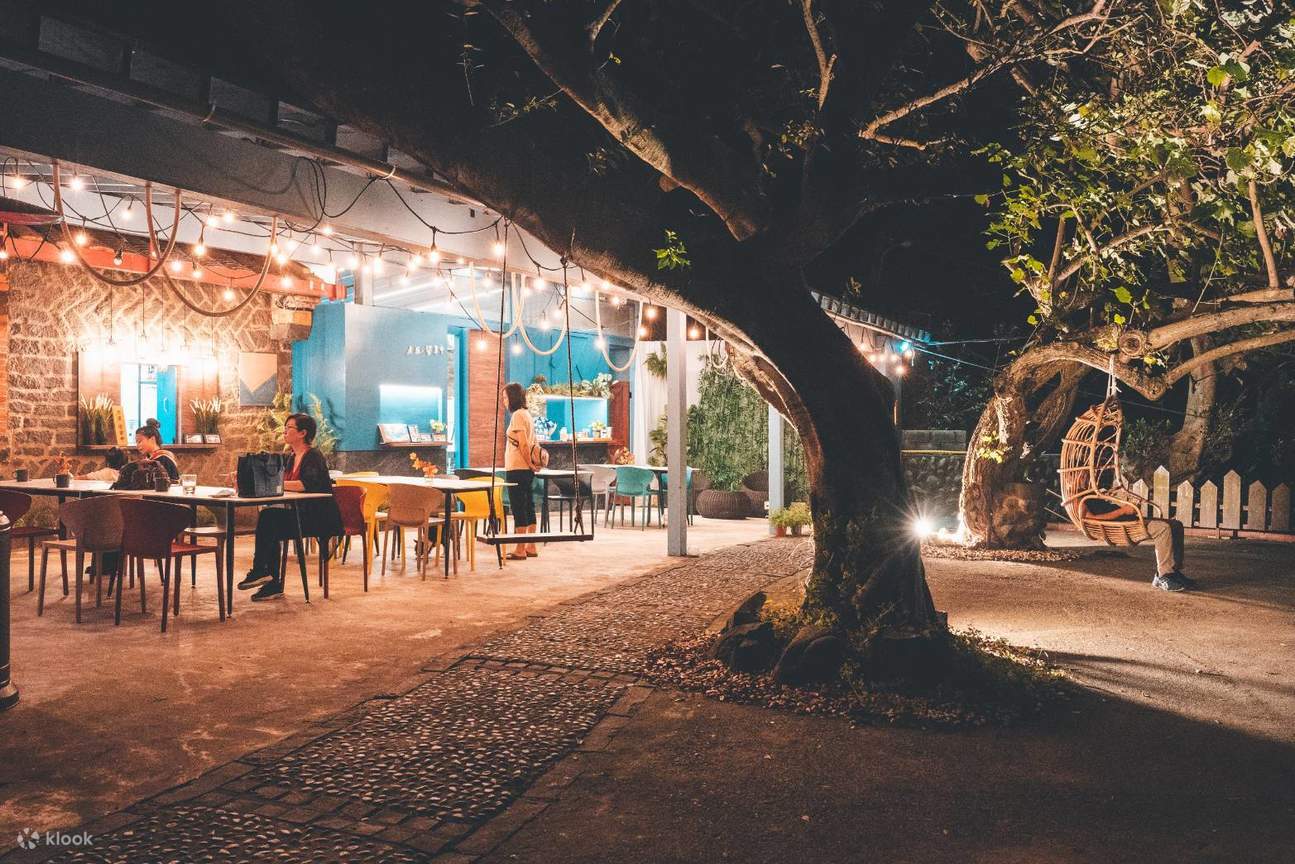 Gian hàng cầu vồng không gian nàng tiên cá